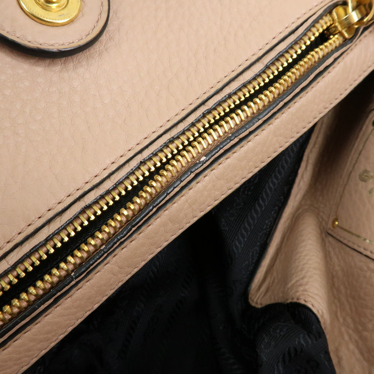 Prada Front Pocket Wing Convertible Vitello Daino, Beige, Leather, Tote Bag