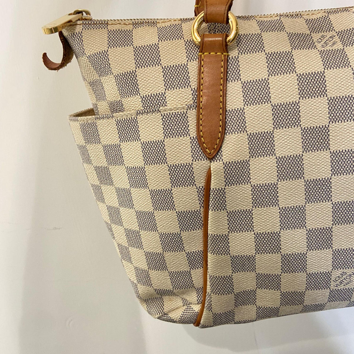 Louis Vuitton Totally Damier, Neutral, Canvas, Tote Bag