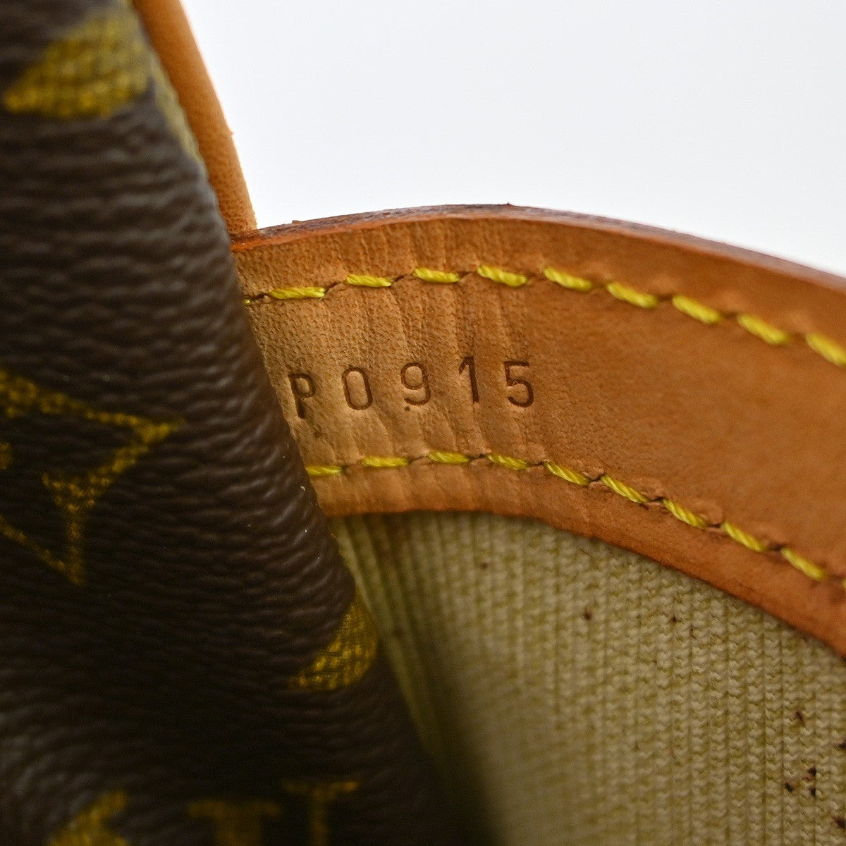 Louis Vuitton Reporter Monogram, Brown, Canvas, Shoulder Bag