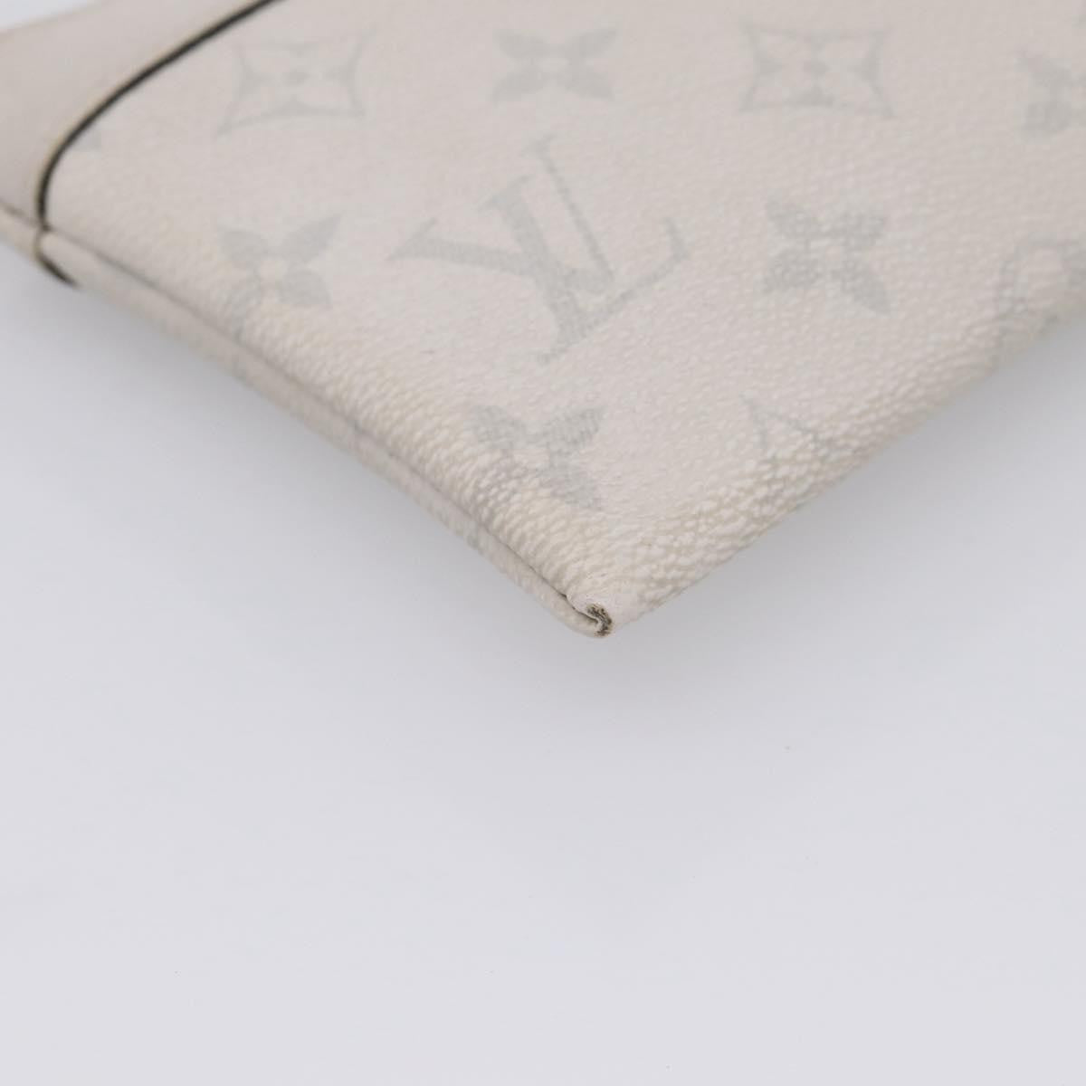 Louis Vuitton Discovery Pochette Monogram Taigarama, White, Canvas, Clutch