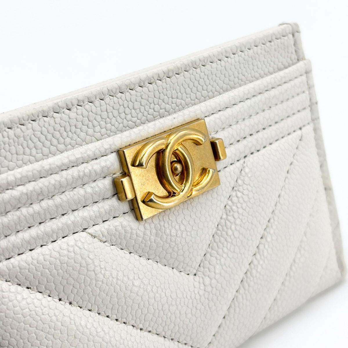 Chanel Boy Card Holder Chevron Caviar, White, Leather, Card Holder