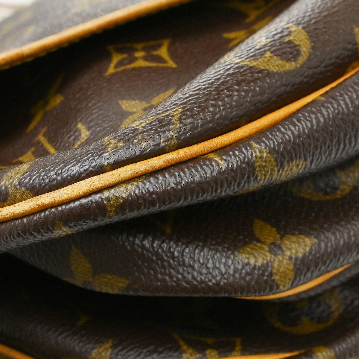 Louis Vuitton Saumur Monogram, Brown, Canvas, Shoulder Bag