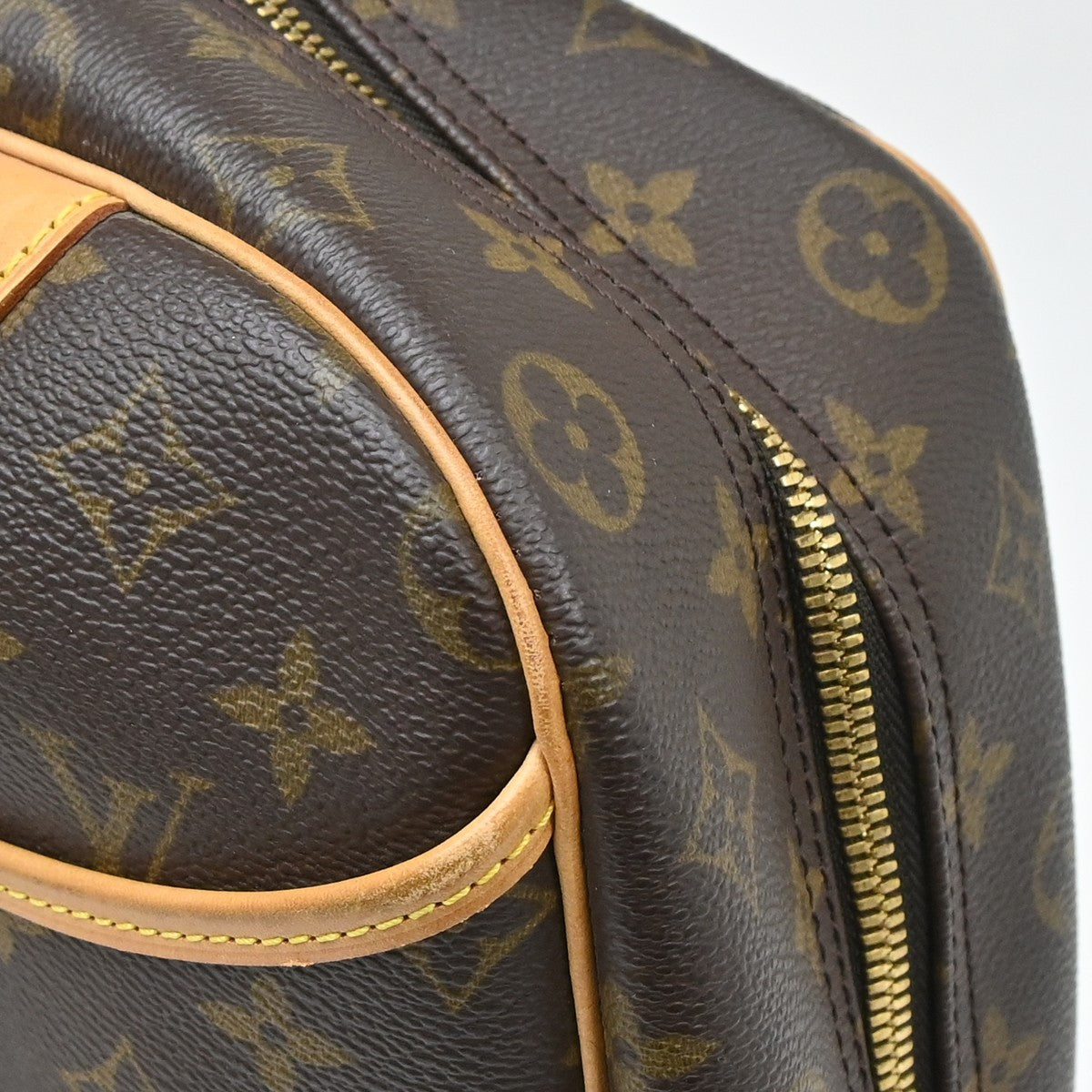 Louis Vuitton Deauville Monogram Canvas, Brown, Canvas, Handbag