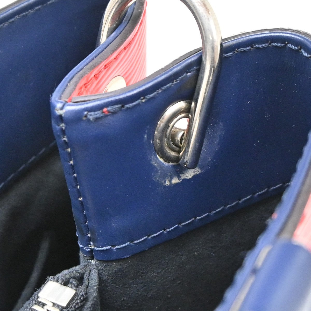 Louis Vuitton Kleber Epi Leather, Red, Leather, Handbag