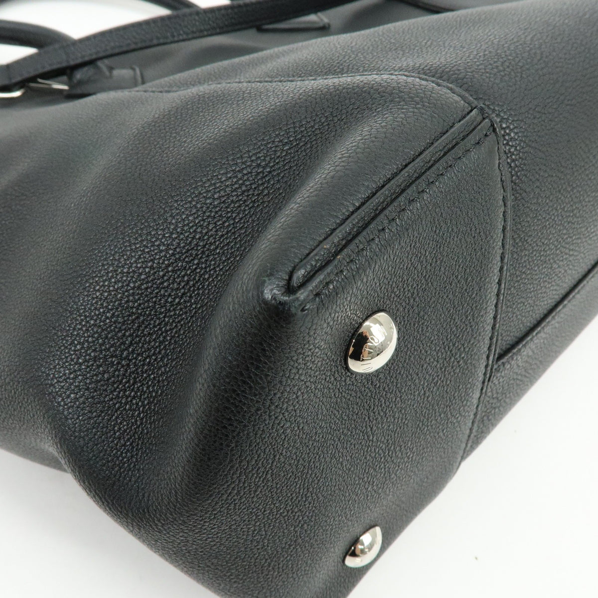 Louis Vuitton Soft Lockit Leather, Black, Leather, Handbag