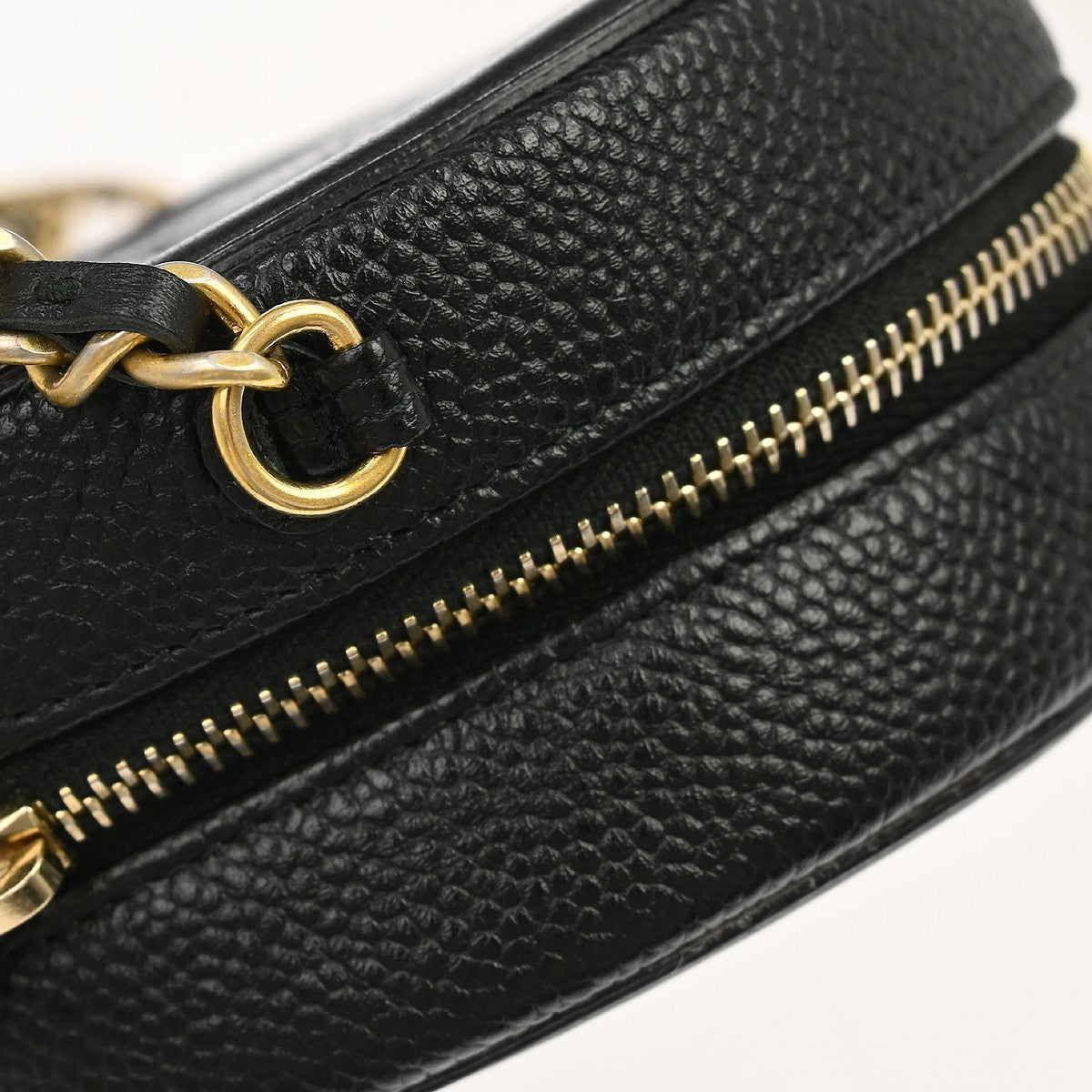 Chanel Filigree Round Clutch with Chain Quilted Caviar, Black, Leather, Shoulder Bag