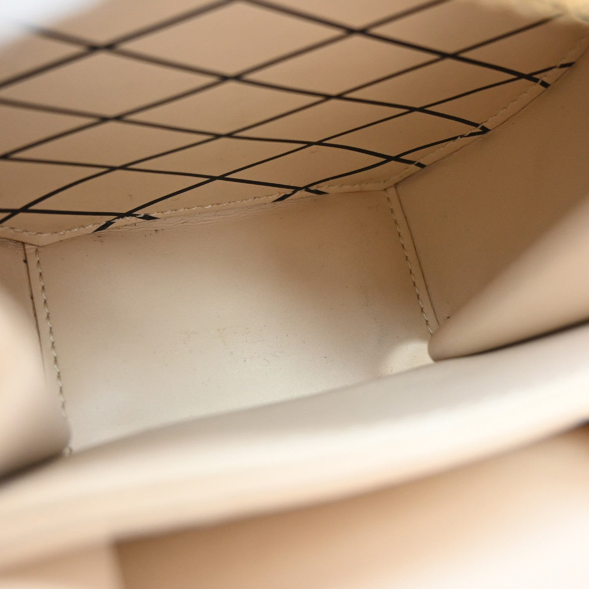 Louis Vuitton Boîte Chapeau Canvas, Brown, Canvas, Clutch