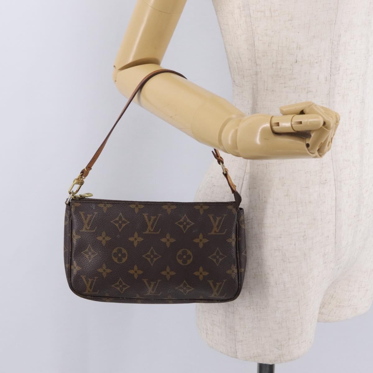 Louis Vuitton Pochette Accessoires Monogram Canvas, Brown, Canvas, Clutch