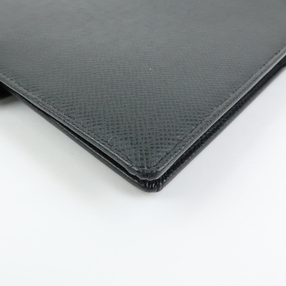 Louis Vuitton Ring Agenda Cover Taiga Leather, Gray, Leather, Briefcase