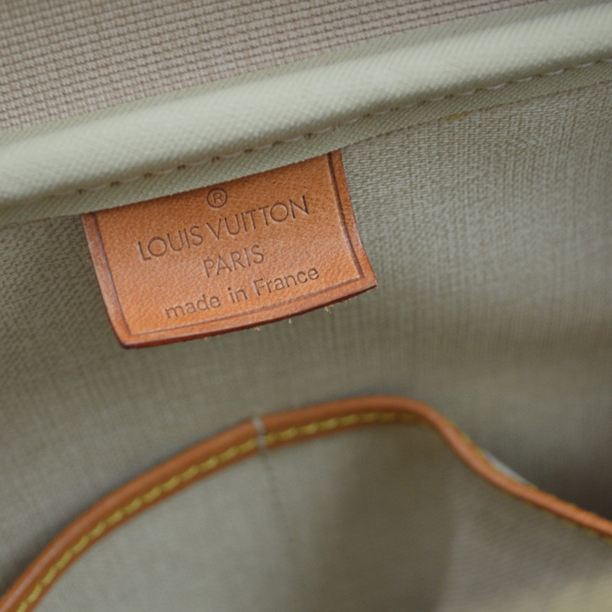 Louis Vuitton Deauville Monogram Canvas, Brown, Canvas, Handbag