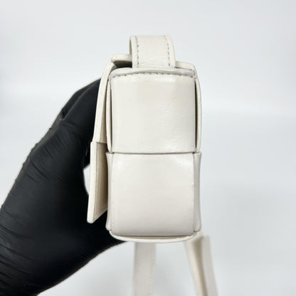 Bottega Veneta Cassette Maxi Intrecciato Leather, White, Leather, Crossbody Bag
