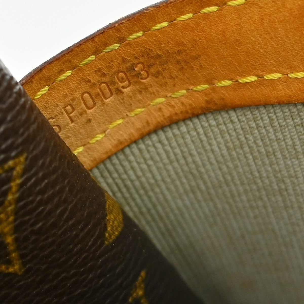 Louis Vuitton Reporter Monogram, Brown, Canvas, Shoulder Bag