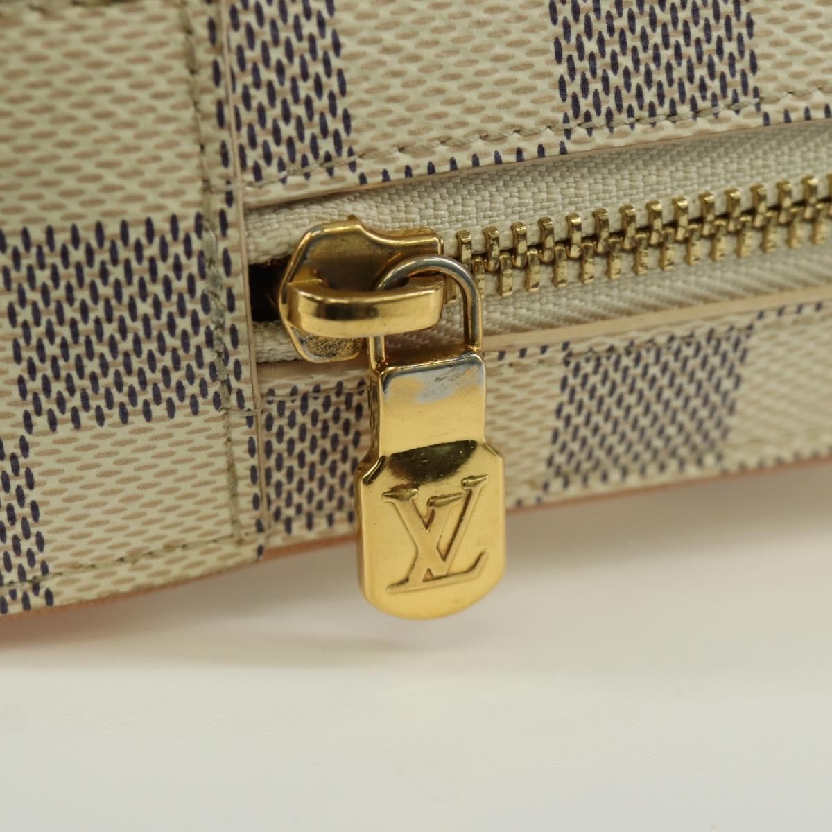 Louis Vuitton NeoKapi Handag Damier Ebene, Beige, Canvas, Clutch