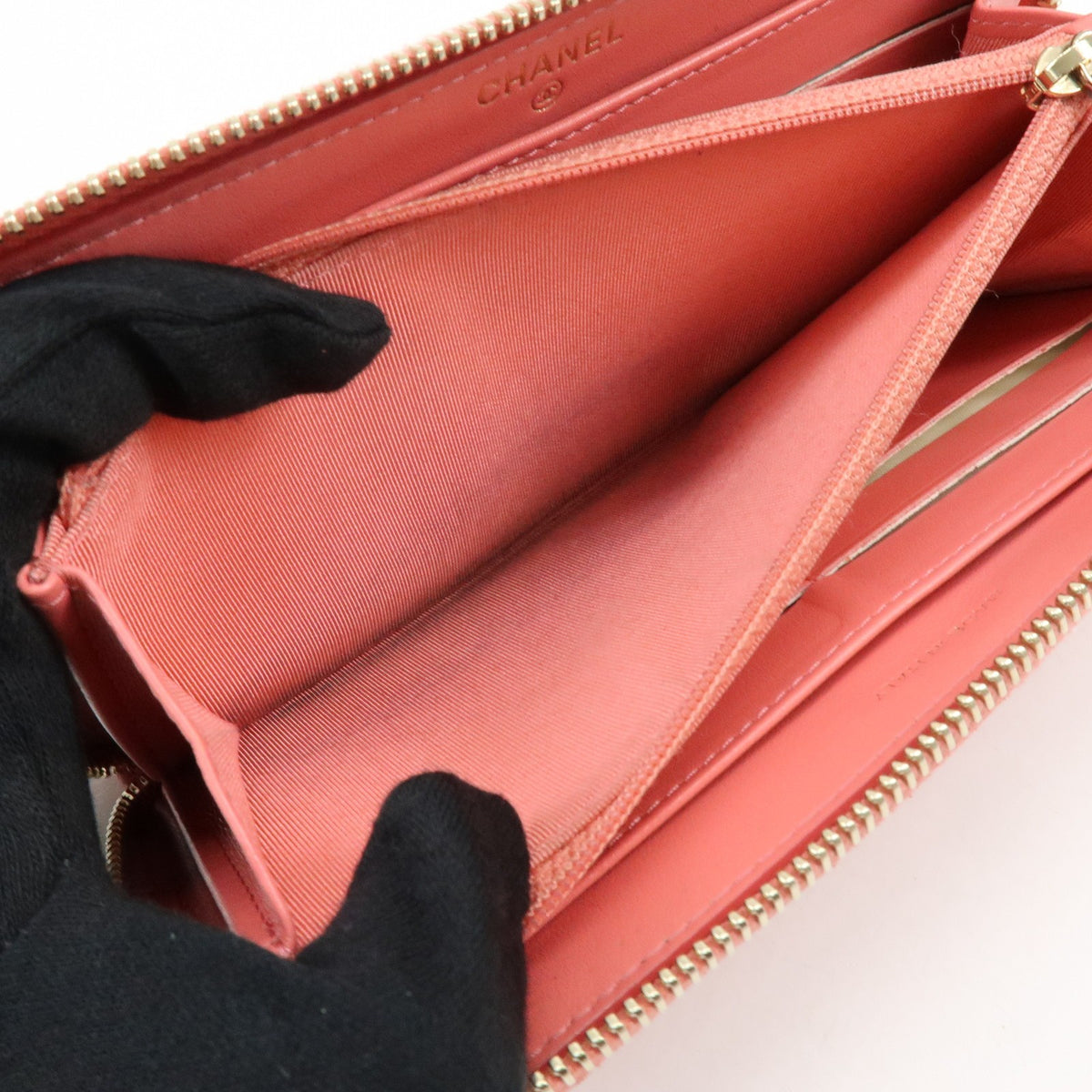 Chanel Zip Around Organizer Quilted Caviar, Pink, Leather, Wallet