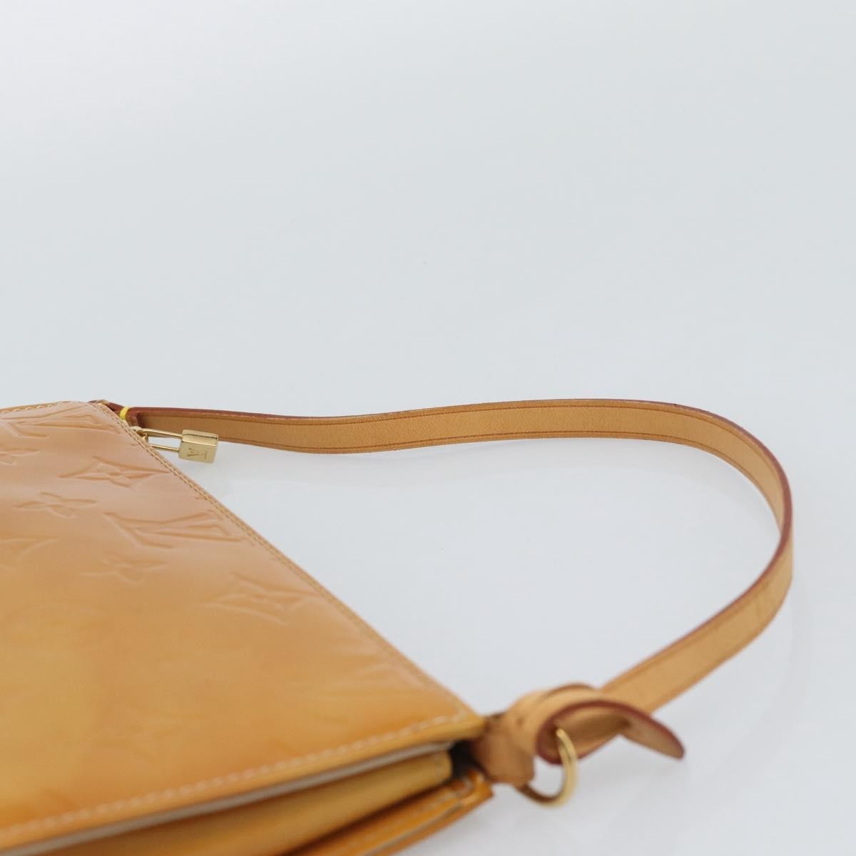 Louis Vuitton Lexington Pochette Patent Leather, Beige, Patent Leather, Clutch
