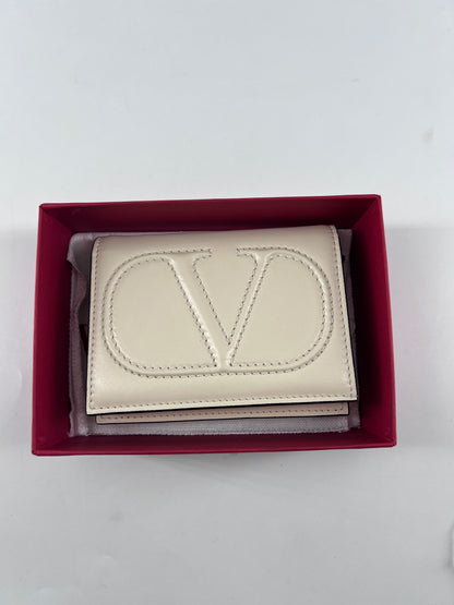 Valentino Garavani Rockstud Pouch Leather, WHITE, LEATHER, Clutche & pouche