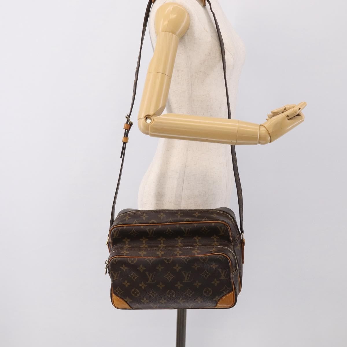 Louis Vuitton Nil Shoulder Bag Monogram Canvas, Brown, Canvas, Shoulder Bag