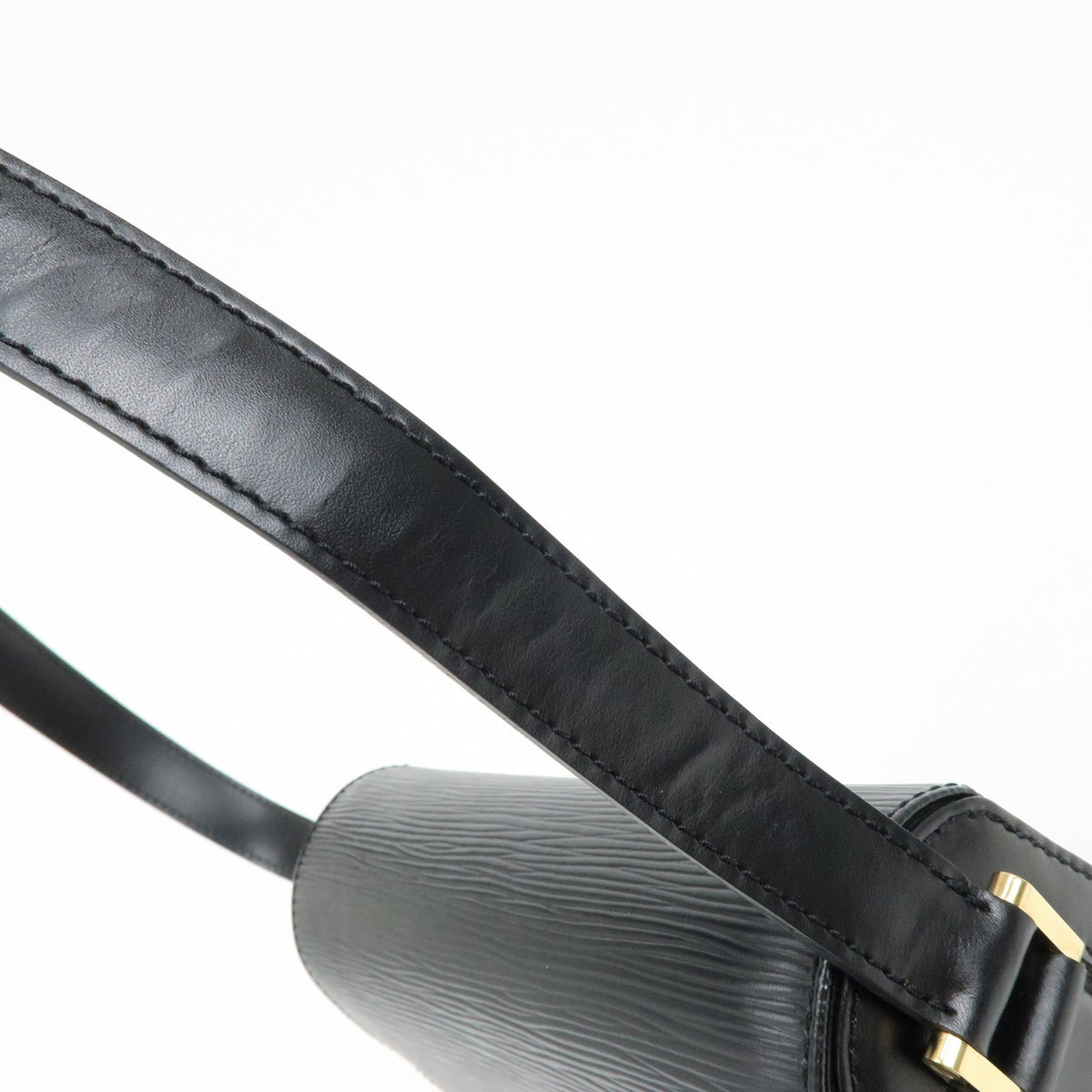 Louis Vuitton Buci Epi Leather, Black, Leather, Handbag