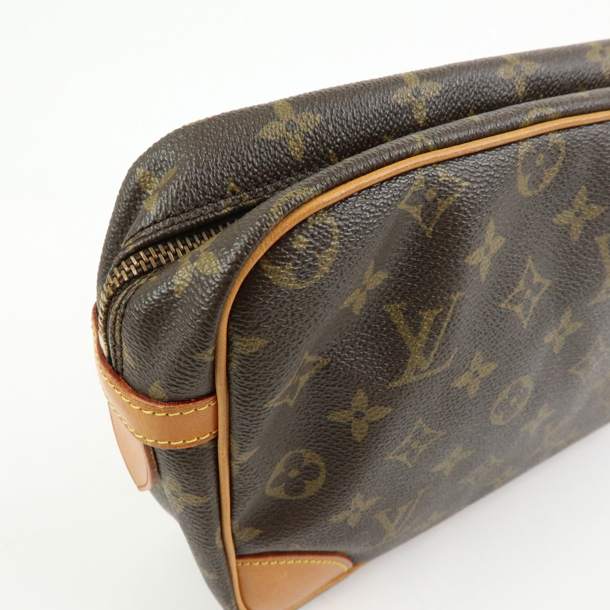 Louis Vuitton Compiegne Cosmetic Monogram Canvas, Brown, Canvas, Toiletry Case