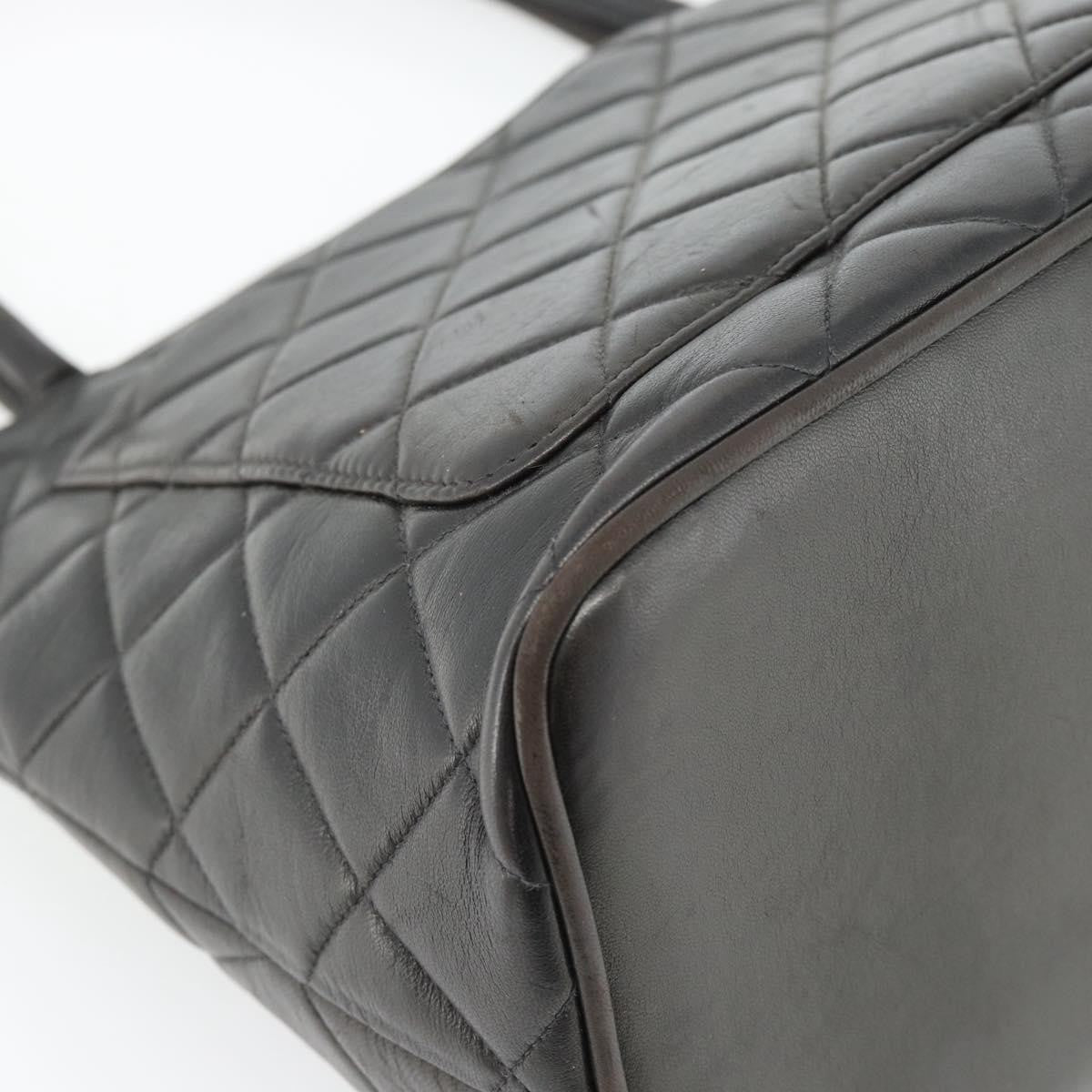 Chanel Matelassé Lambskin leather, Black, Leather, Tote Bag