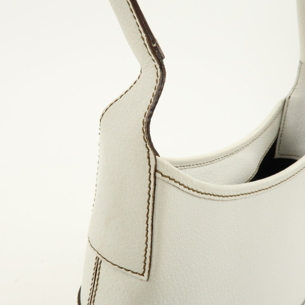 Salvatore Ferragamo Shoulder Bag Leather, White, Leather, Shoulder Bag