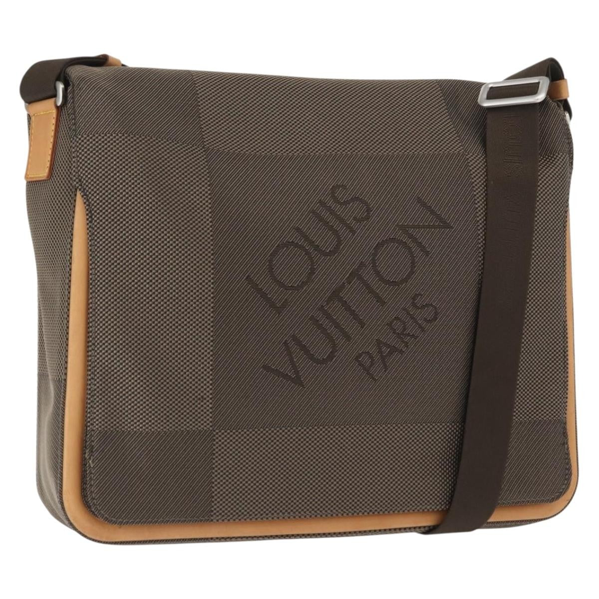 Louis Vuitton Terre Messenger Damier Geant Canvas, Brown, Canvas, Shoulder Bag