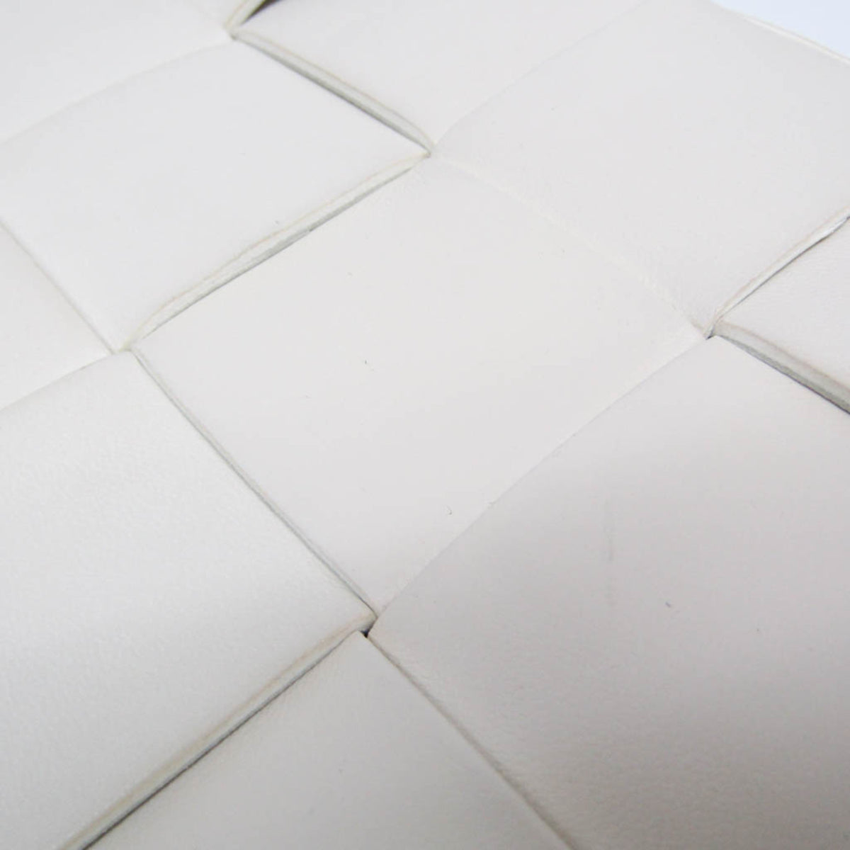Bottega Veneta Cassette Convertible Maxi Intrecciato Leather, White, Leather, Tote Bag