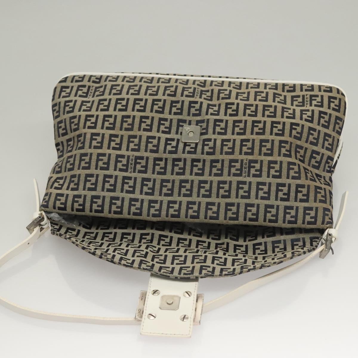 Fendi Baguette - Brandsamsara