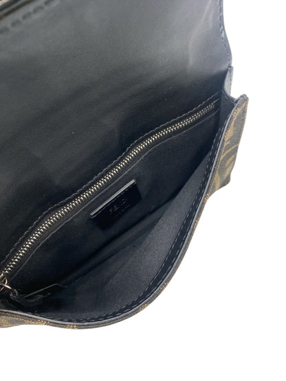 Fendi Flap Crossbody Bag - Brandsamsara