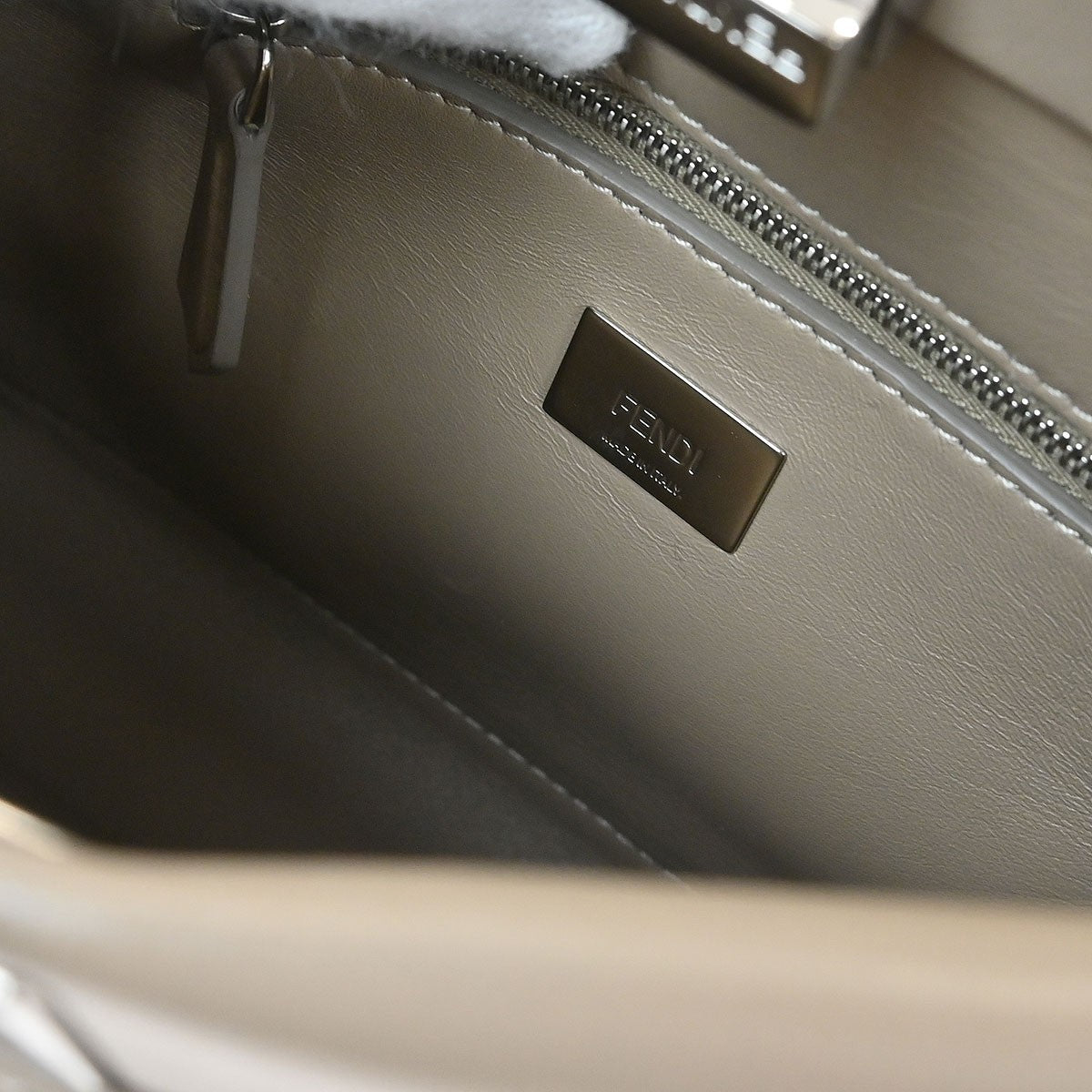 Fendi Peekaboo Bag - Brandsamsara