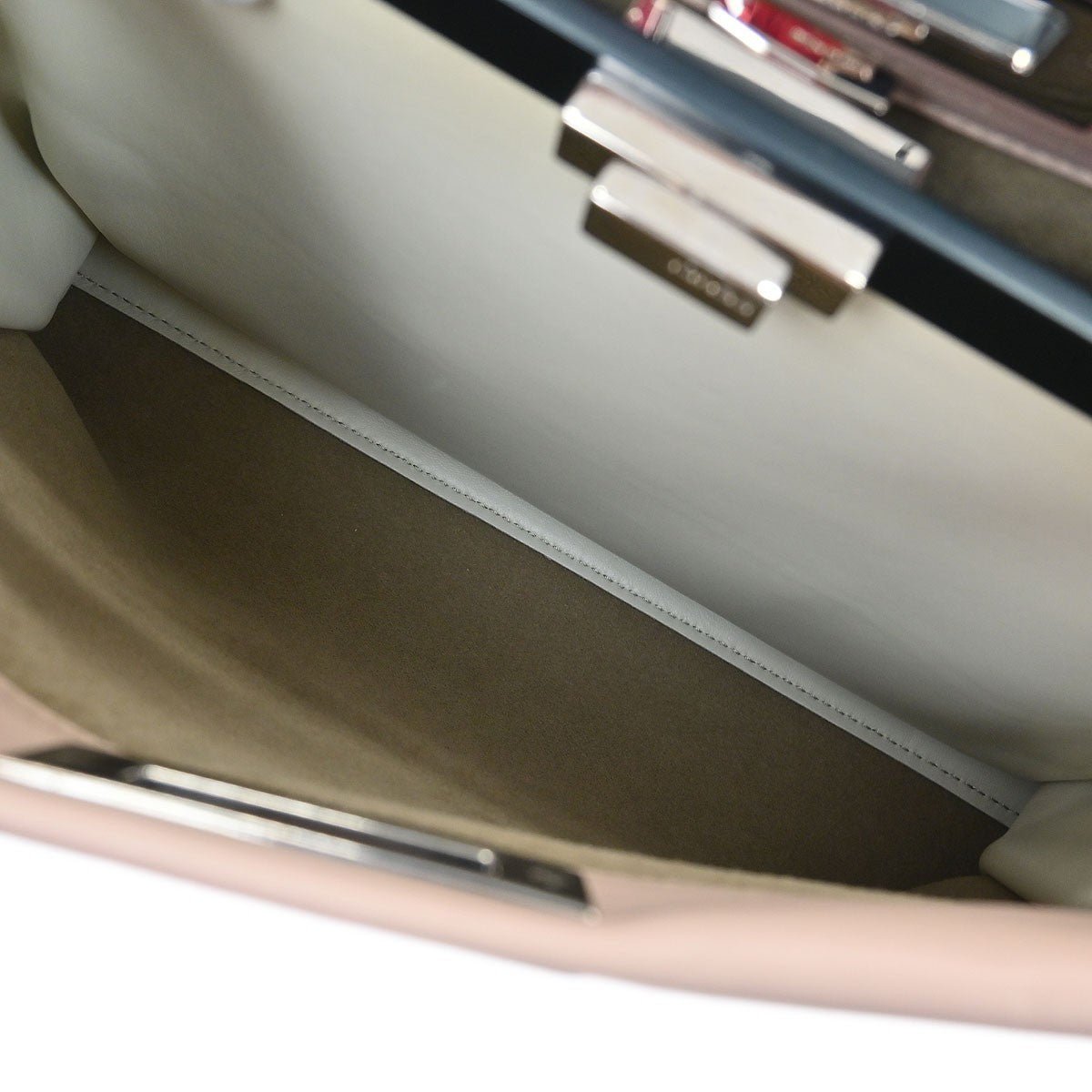 Fendi Peekaboo Bag - Brandsamsara