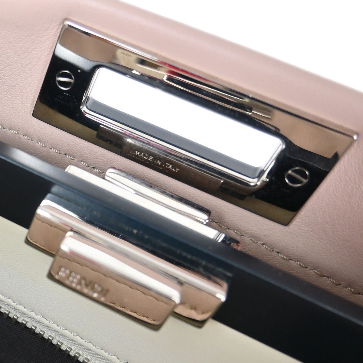 Fendi Peekaboo Bag - Brandsamsara