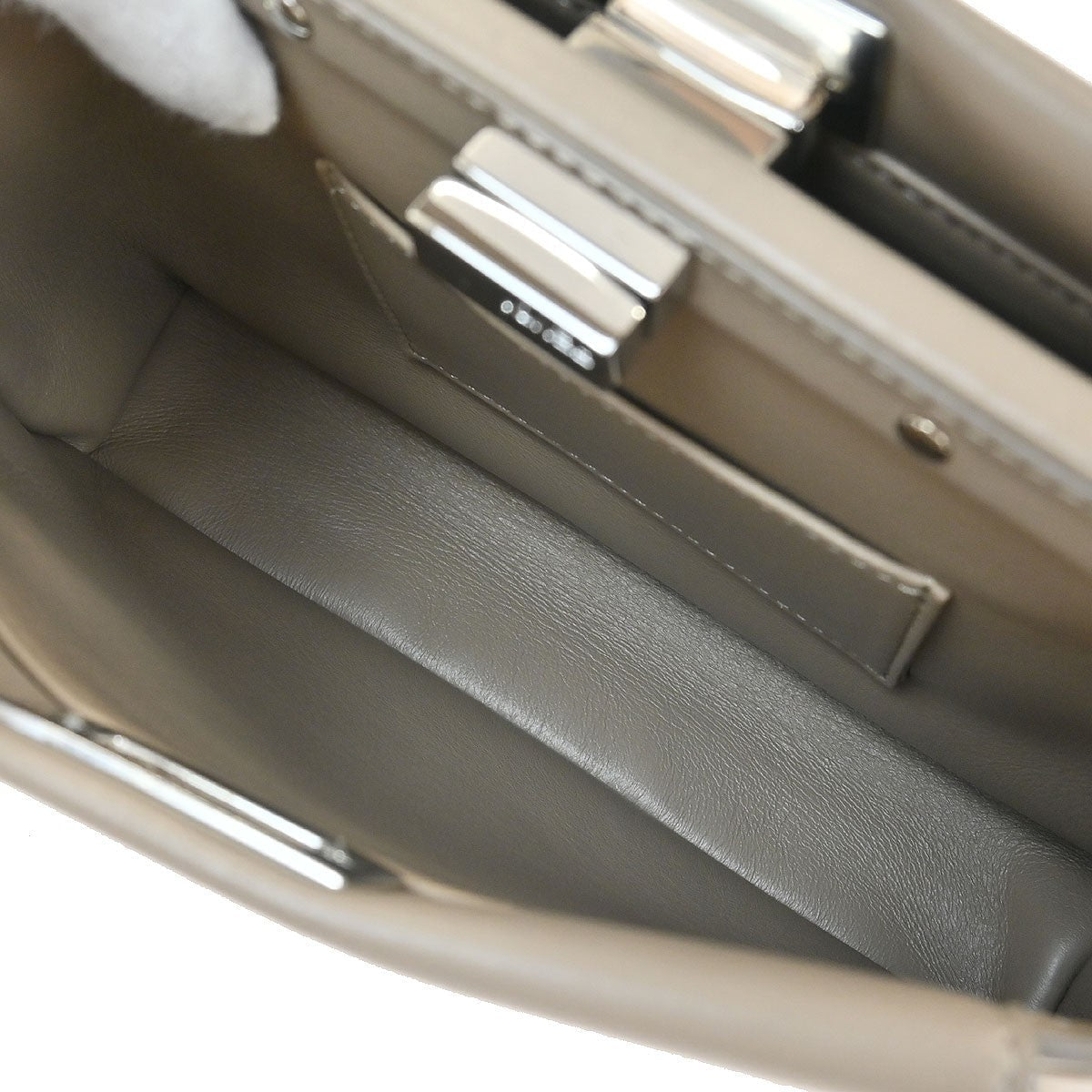 Fendi Peekaboo Bag - Brandsamsara