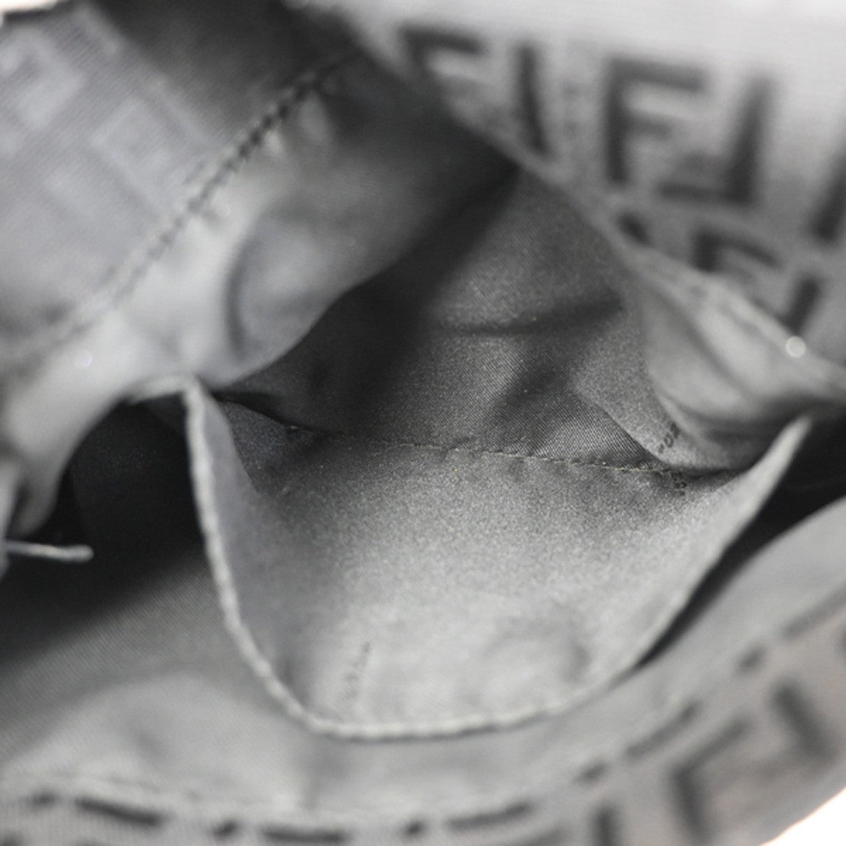 Fendi Vintage Flap Crossbody Bag - Brandsamsara