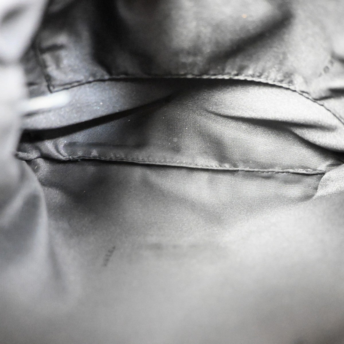 Fendi Vintage Flap Crossbody Bag - Brandsamsara