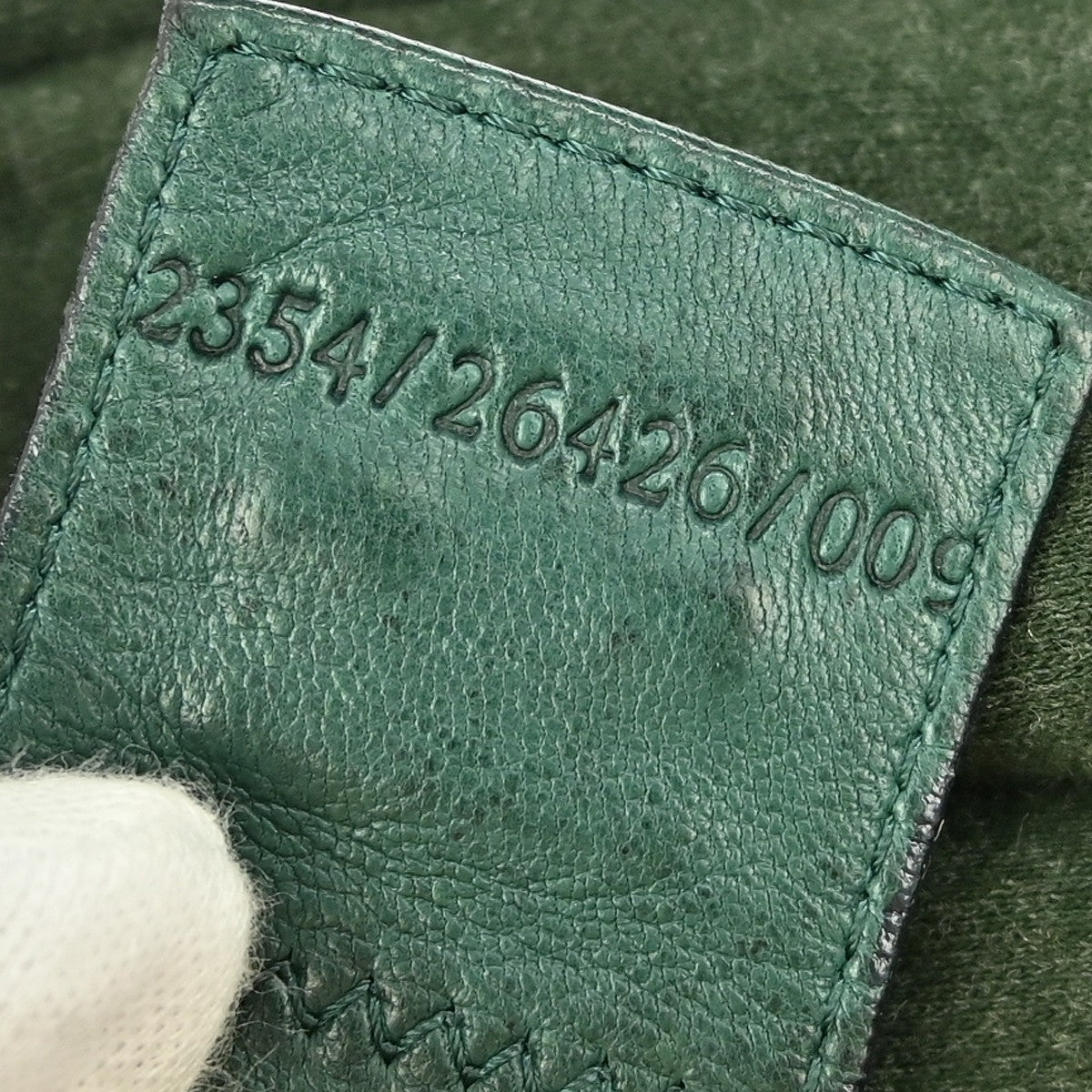 Fendi Vintage Flap Shoulder Bag - Brandsamsara