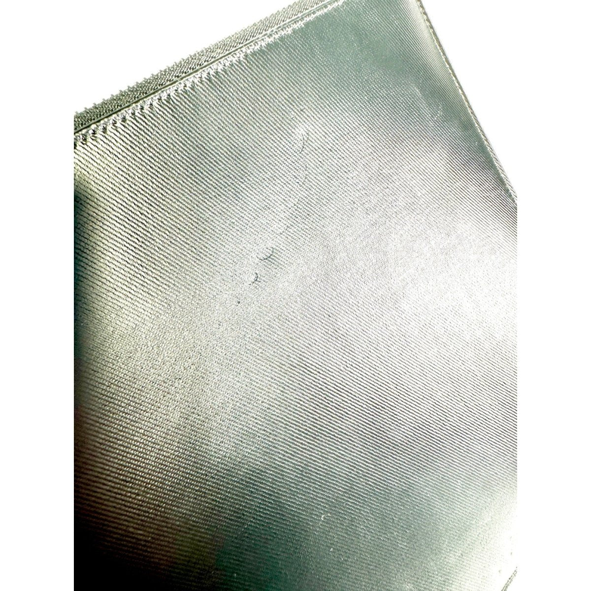 GIVENCHY Ticker Leather Pouch Clutch - Brandsamsara