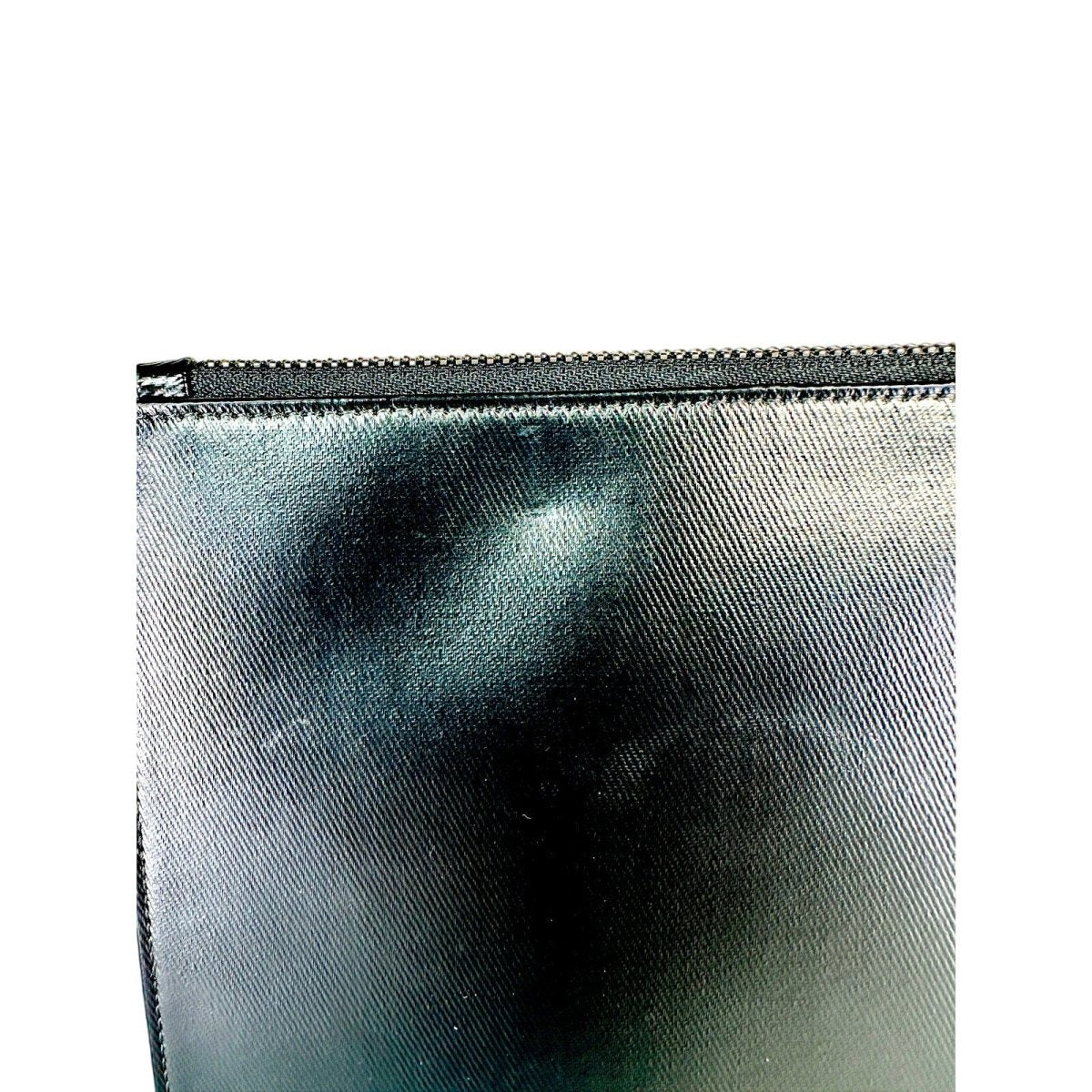 GIVENCHY Ticker Leather Pouch Clutch - Brandsamsara
