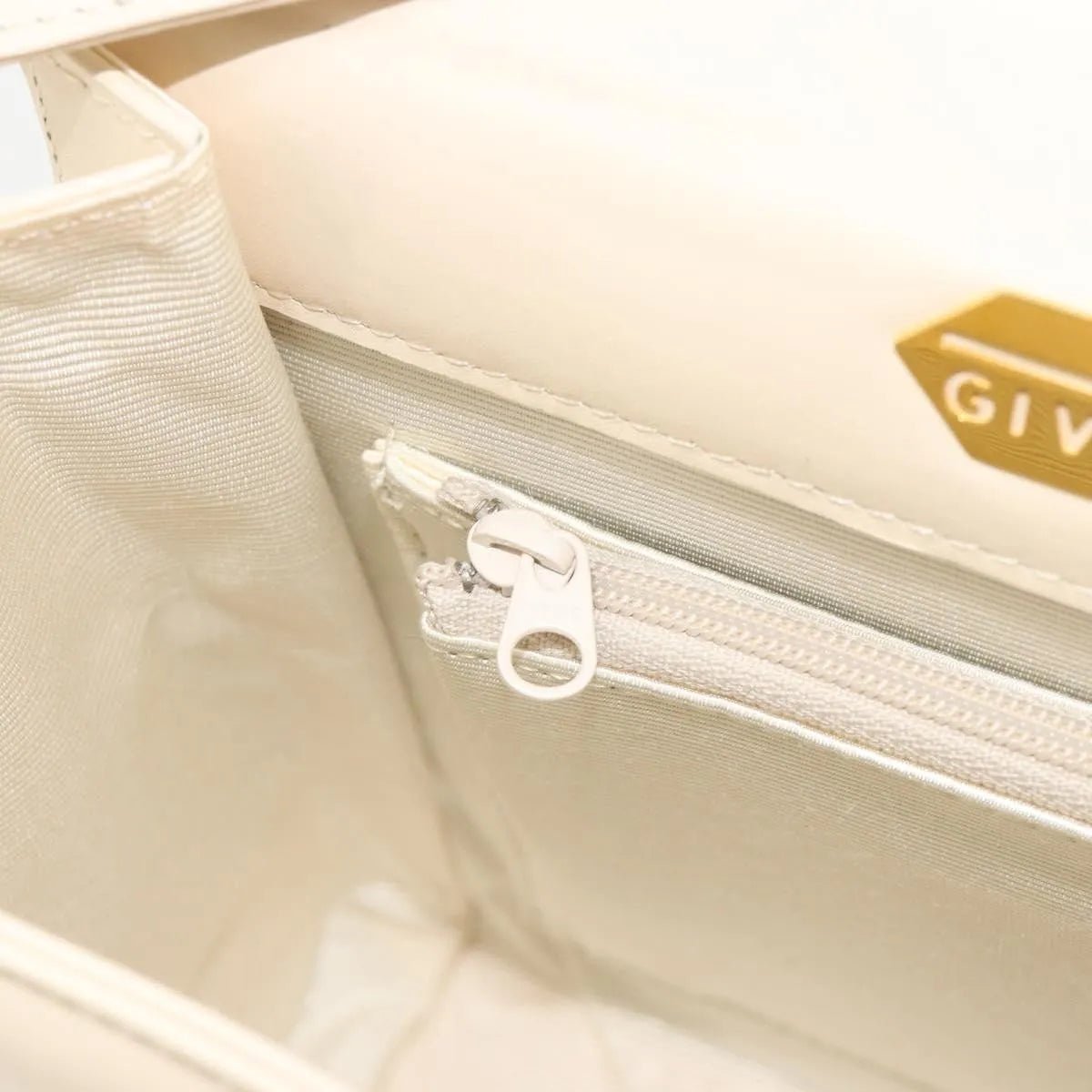 Givenchy Vintage - Brandsamsara