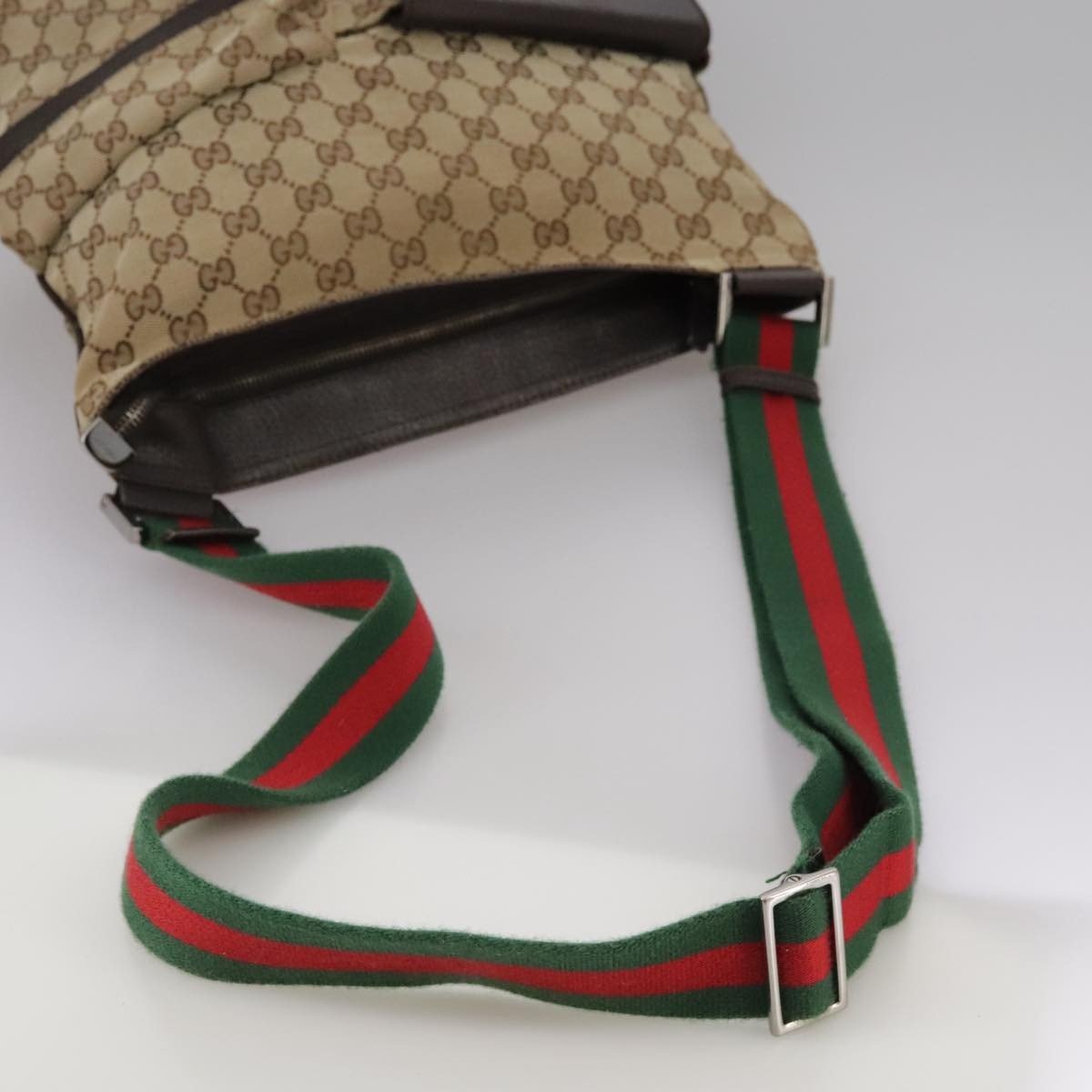 Gucci Double Pocket Web Messenger - Brandsamsara
