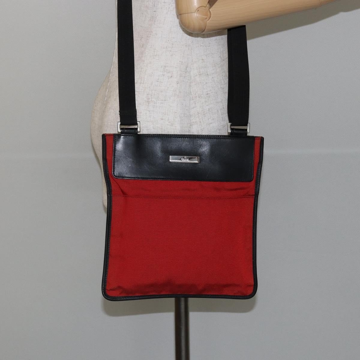 Gucci Front Pocket Messenger - Brandsamsara
