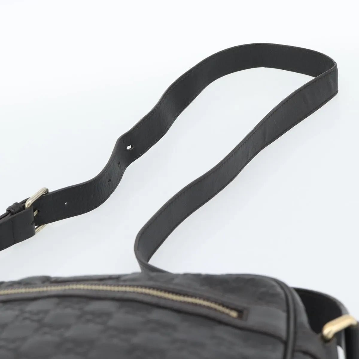 Gucci Front Zip Messenger - Brandsamsara