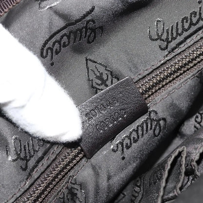Gucci Front Zip Messenger - Brandsamsara