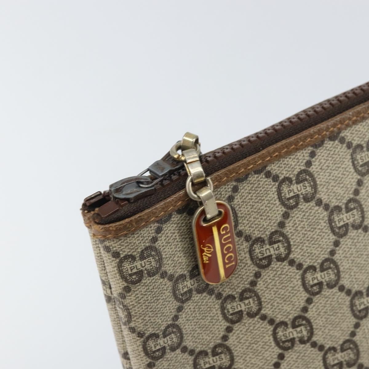 Gucci GG Supreme Clutch bag - Brandsamsara