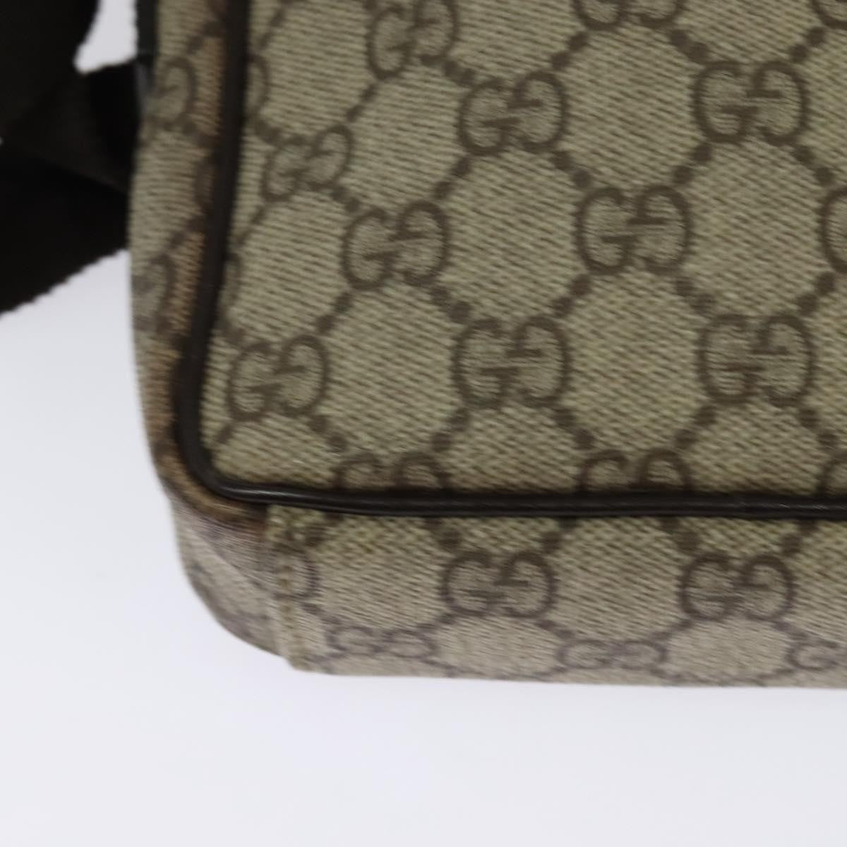 Gucci GG Supreme Shoulder Bag - Brandsamsara
