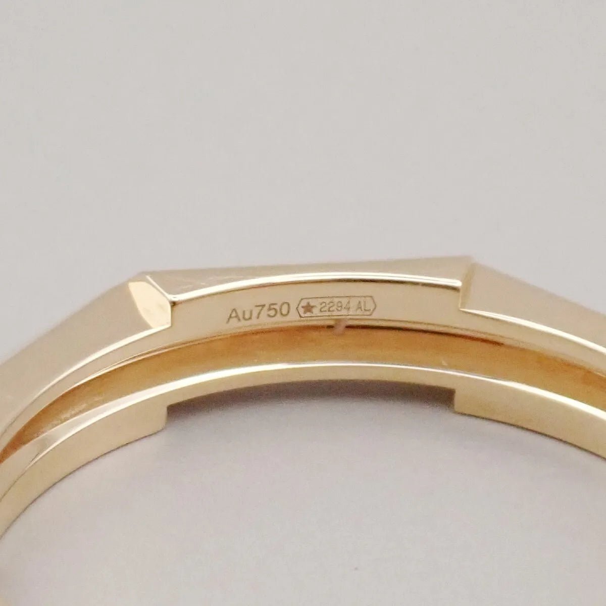 Gucci Link to Love Studded - Brandsamsara