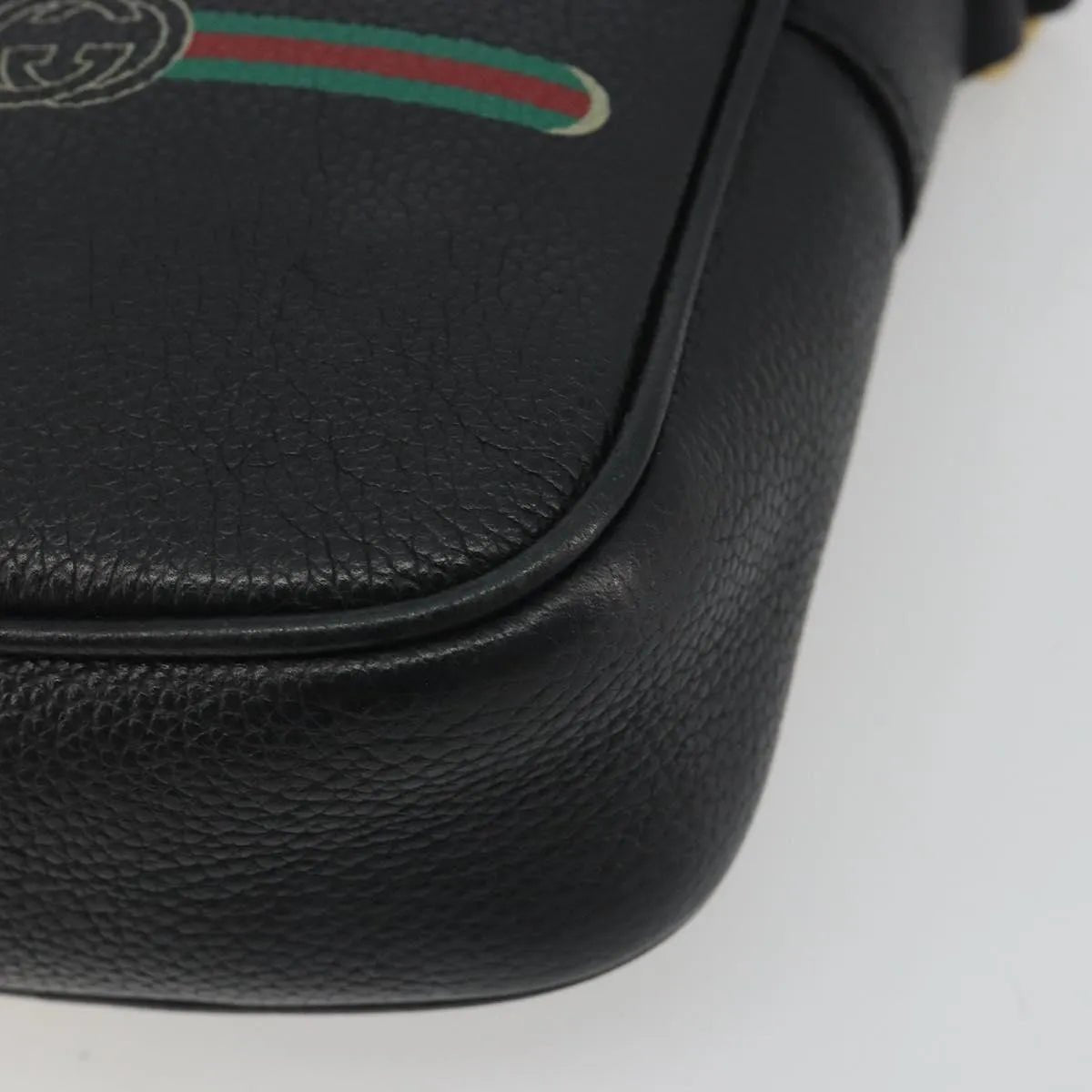 Gucci Logo Zip Messenger - Brandsamsara