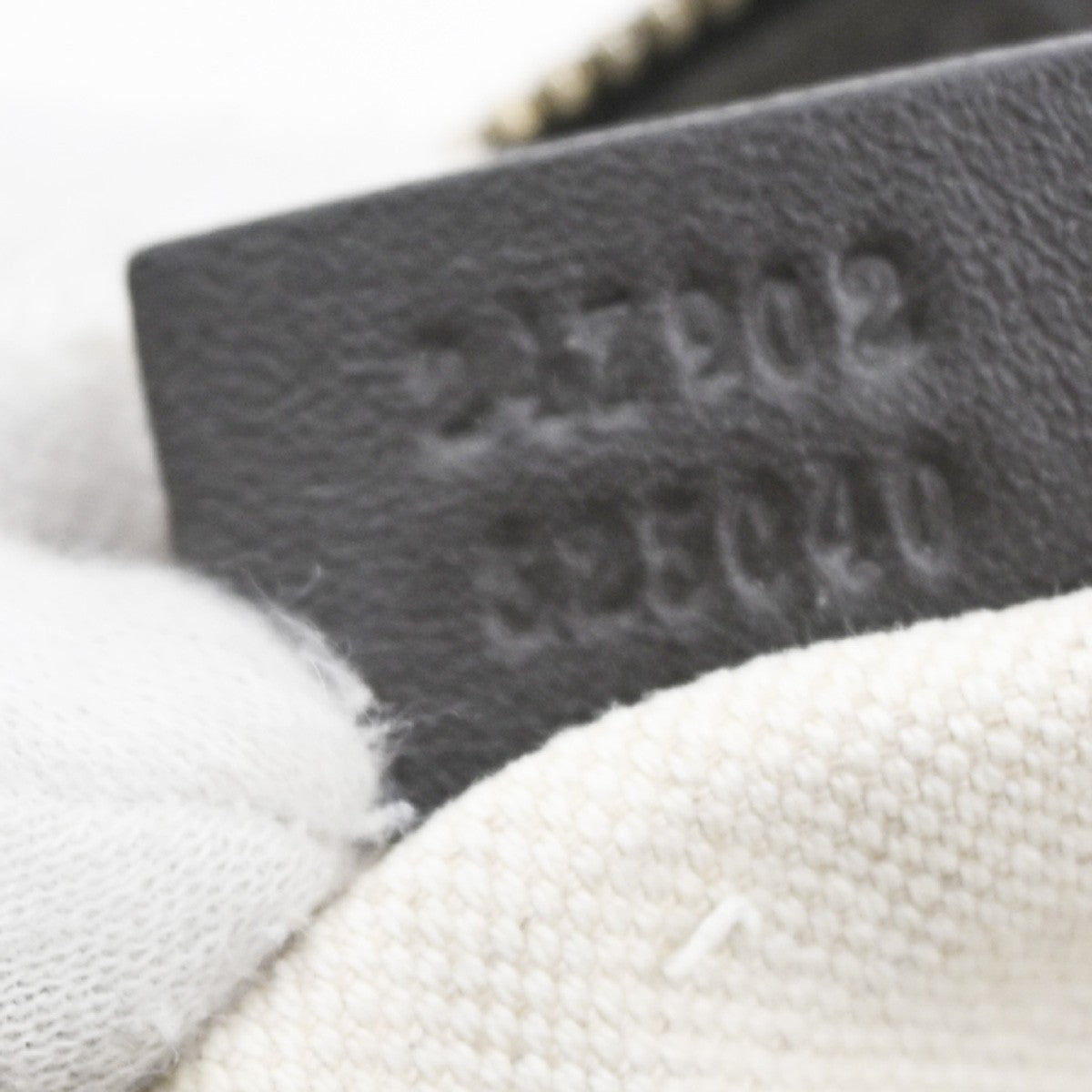 Gucci Sukey Top Handle Tote - Brandsamsara