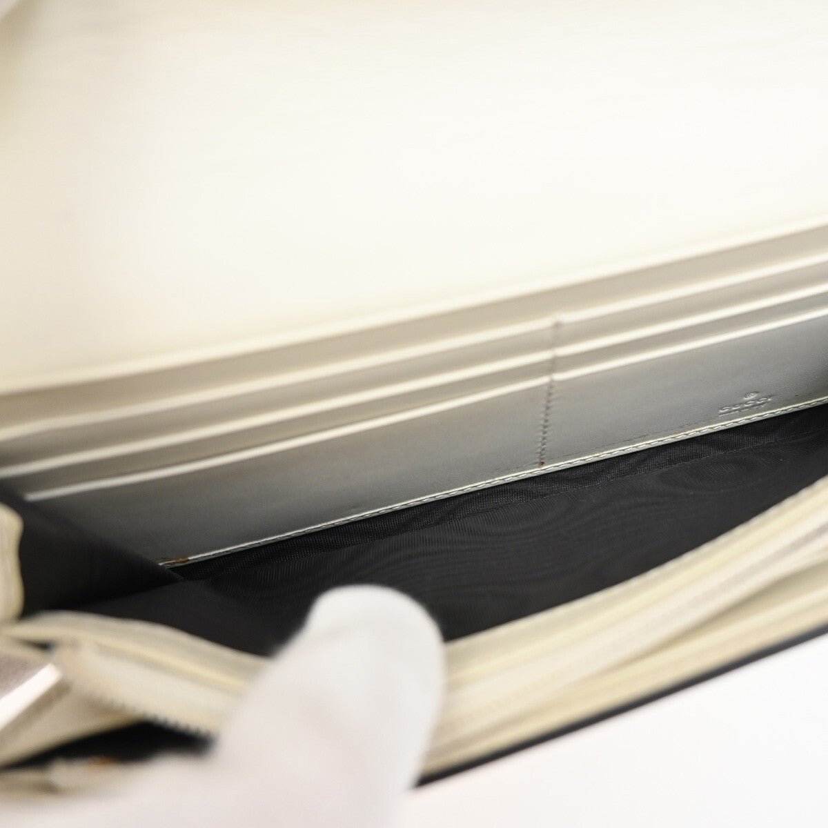 Gucci Sylvie Continental Wallet - Brandsamsara