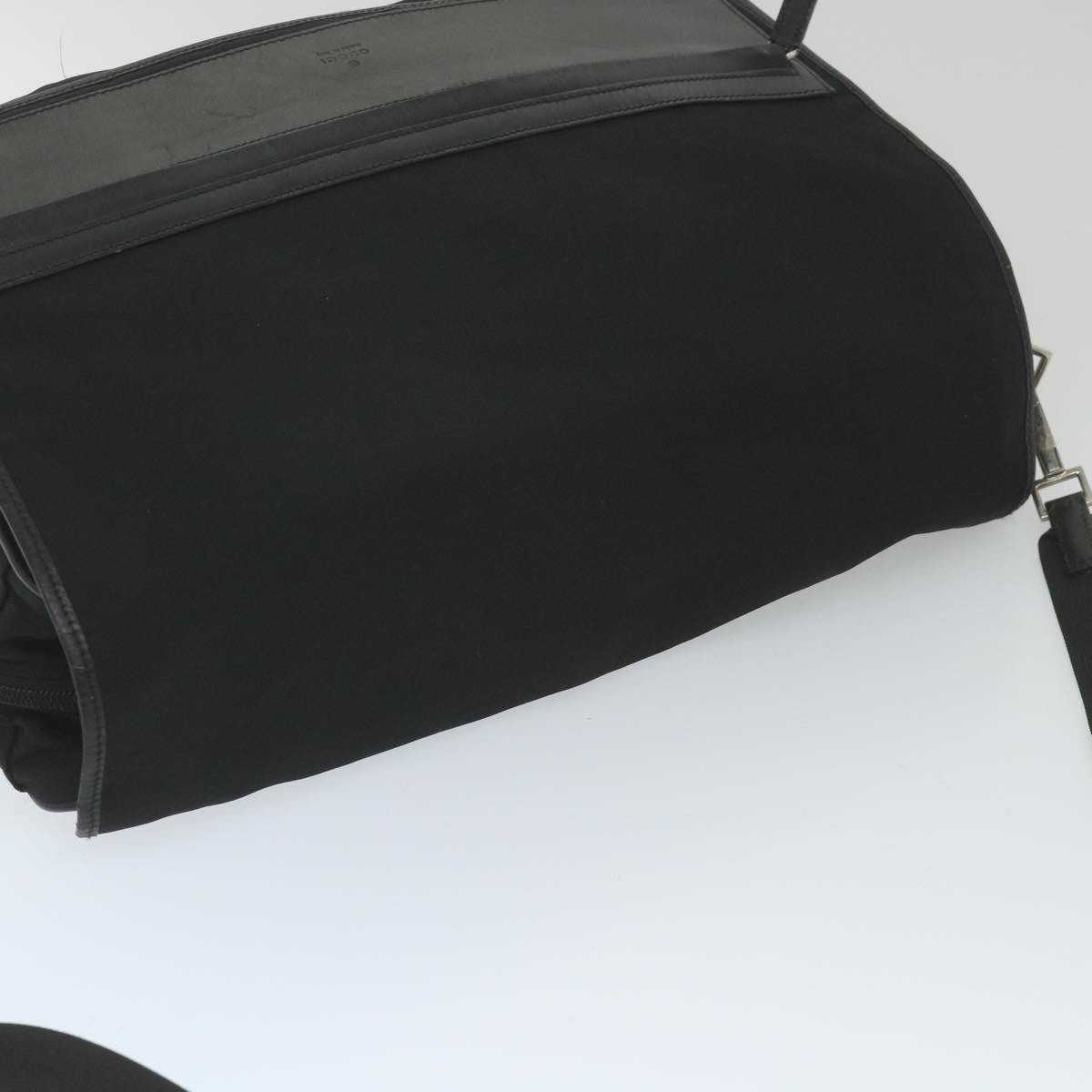 Gucci Vintage Flap Crossbody Bag - Brandsamsara